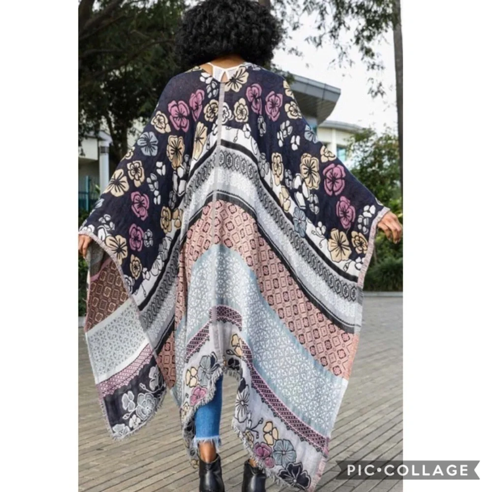 Boho Beautiful Wrap... Kimono...